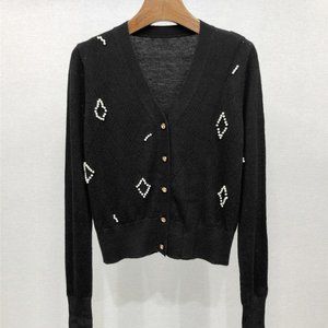 Wool pearl sweater